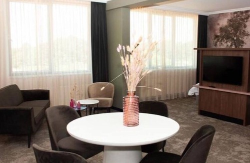 Zevenbergen Hôtel | Charming Hotel in Zevenbergen – Ideal for Professionals, Couples & Tourists
