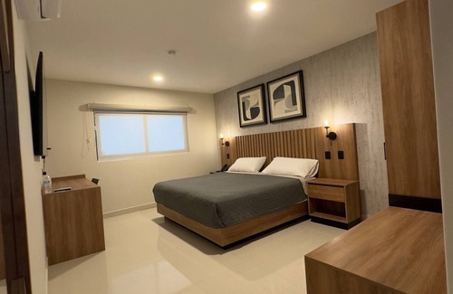 Culiacan Hôtel | Charming hotel in Culiacán Rosales with WiFi, fitness room, AC. 104.
