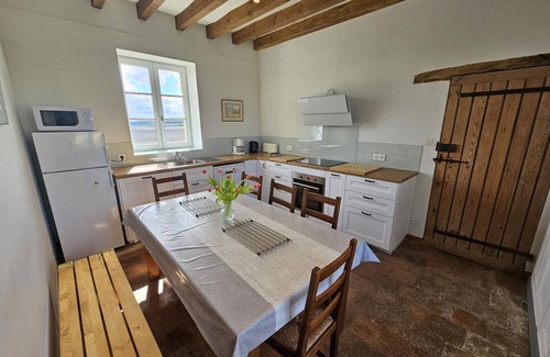 Parcay-sur-Vienne Cottage | Maison de charme avec jardin clos près des vignobles
