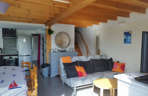 Angoulins Maison | Belle maison de charme 3* jacuzzi privé mer plage commerces centre village