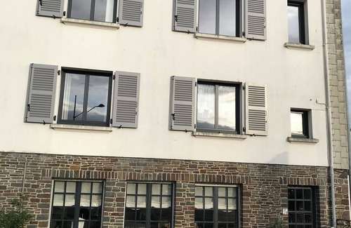 Granville Maison | Maison de charme avec terrasse, plein centre, 300 m plage, proximité gare