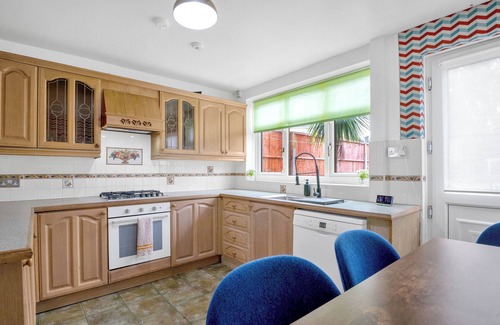 Smethwick Maison | Charming house close to city centre with 6 beds, 2 baths,free parking,EV charger