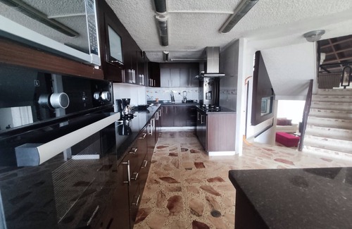 Bucaramanga Maison | Charming House, Convenient Location in Bucaramanga