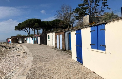 Angoulins Maison | Maison Angoulins: 6 Pers, Mer à 150m, WIFI, Terrasse, Équipée Bébé