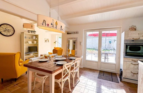 Ars-en-Re Maison | Charmante maison au cœur d'Ars en Ré avec jardin