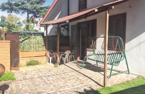 Laura Maison | Charming house in Laura with fenced garden
