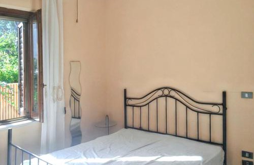 Laura Maison | Charming house in Laura with fenced garden