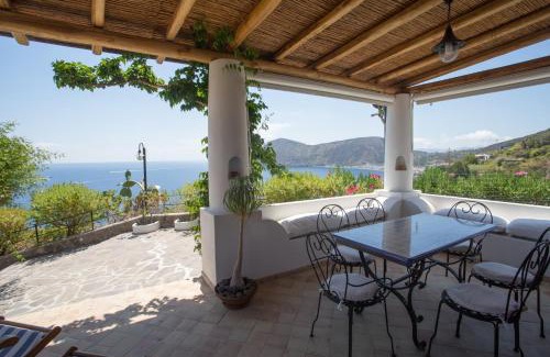 Canneto Maison | Charming House in Lipari with Sea View