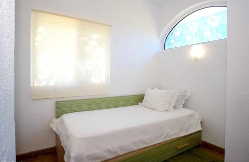 Monchique Maison | Charming House in Monchique with Shared Pool