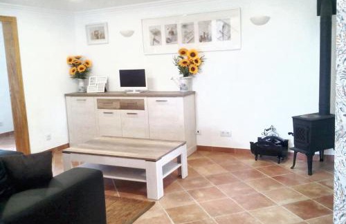 Almocageme Maison | Charming House in Sintra + View