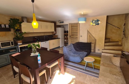 Eygalieres Maison | Charming house in the heart of the village