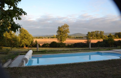 Cazeres Maison | Maison de charme au coeur d'un domaine agricole en culture biologique