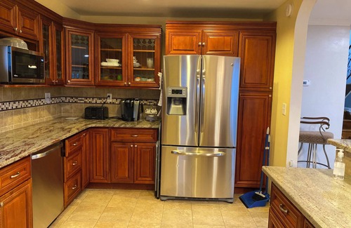 Northwest Yonkers Maison | Charming house in Yonkers with Hudson River View and close travel to get to NYC