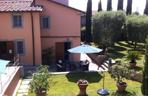 Querceta Maison | Charming villa - FORTE DEI MARMI - 3 bedrooms 6 sleeps