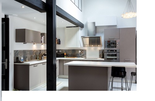 Baille Maison | Charmante maison très centrale, au calme avec place parking privé, accès métro