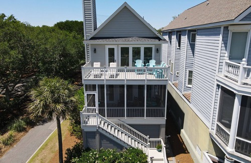 Ocean Point Maison | Charmante maison avec vue sur l'océan et deux ponts; dans une communauté fermée