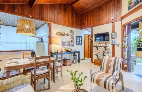 Barra Velha Appartement | Charming House With BBQ by the sea Mon0099
