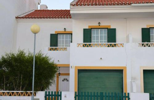 Grandola Maison | Charming house with fireplace in Grândola, 142 m², Internet included