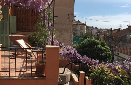 Saint-Roch Maison | MAISON DE CHARME AVEC JARDIN ET JACUZZI