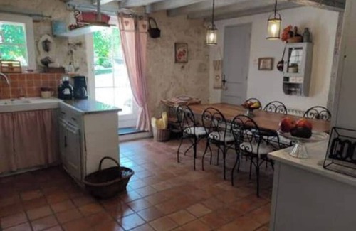Bajamont Maison | Charming house with swimming pool in the countryside