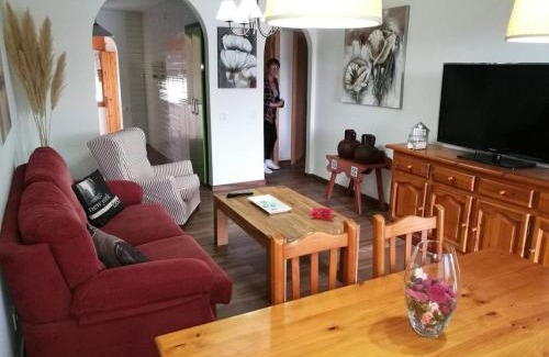 Riumar Maison | Charming House with Shared Pool in Riumar