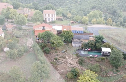 Leotoing Maison | Maison de charme avec piscine, au calme, vue panoramique