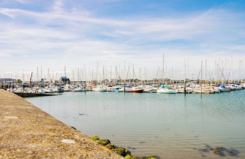 Howth Appartement | Charming Howth Marina Retreat