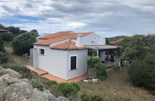 Santa Teresa di Gallura Villa | charming independent villa with views over the Madellana archipeligo