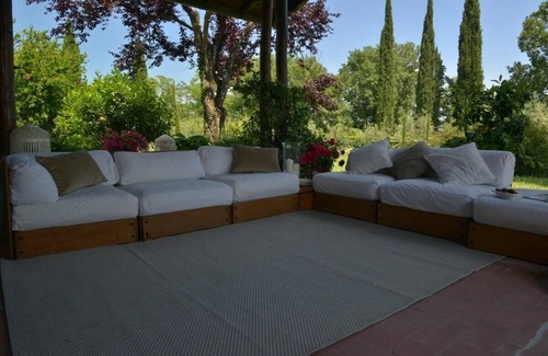 Terranuova Bracciolini Villa | Charmante villa avec magnifique parc et piscine privée à la périphérie du Chianti
