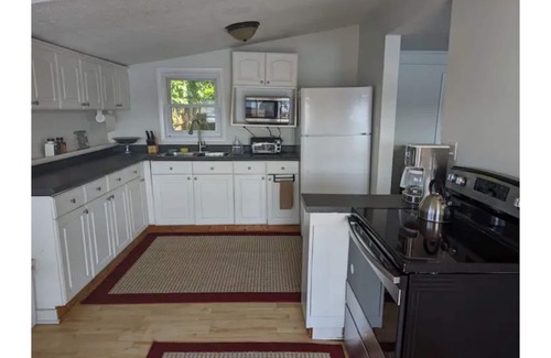 Hopatcong Maison | Charming Lake House w/ Large Dock