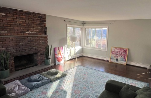 Lake Mohawk Maison | Charming Lake house with WiFi and AC in Sparta