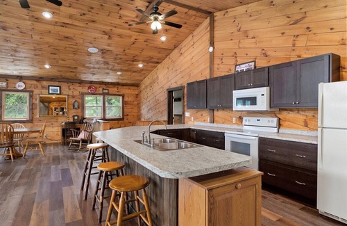 Brantingham Maison | Charming Lakefront Cabin with Private Dock & Gorgeous Views