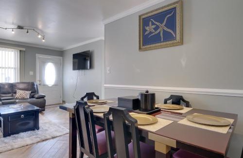 Landover Maison | Charming Landover Home with Yard about 10 Mi to DC!