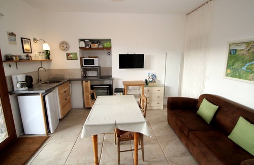 Chorges Appartement | Studio Chez Mary, charmant petit gîte idéal pour un couple ou une petite famille