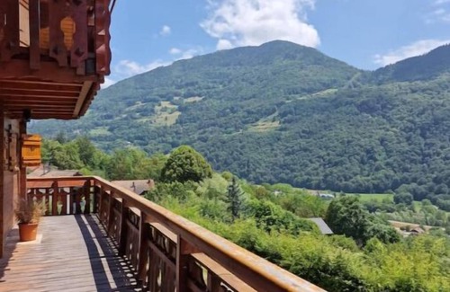 Marthod Chalet De Ski | Ravissant chalet en madrier