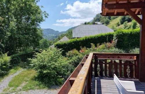 Marthod Chalet De Ski | Ravissant chalet en madrier