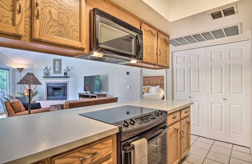 Tucson Copropriété | Charming Lower Foothills Condo + Pool/spa & Gym