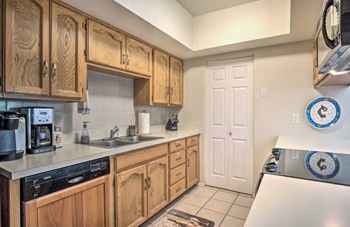 Tucson Copropriété | Charming Lower Foothills Condo + Pool/spa & Gym