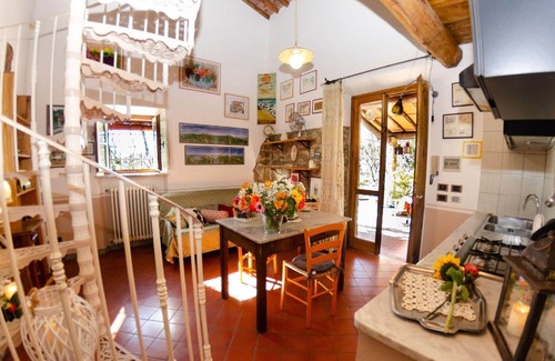 Vicopelago Cottage | Ancienne maison en pierre typique de Toscane