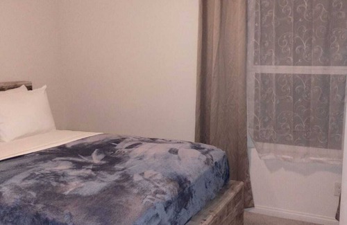 Centennial Hills Maison | Charming Luxury Room for rent King and Queen bed available