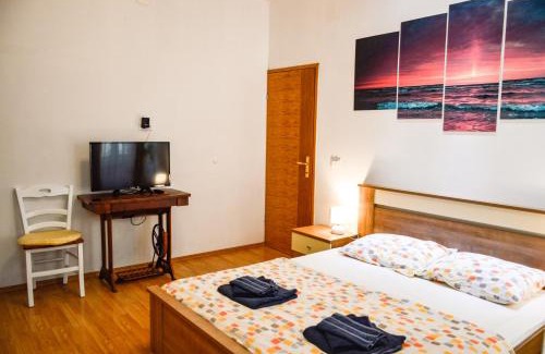 Cres Appartement | Charming marine style apartment
