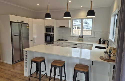 Leamington Maison | Charming meets modern with private garden retreat