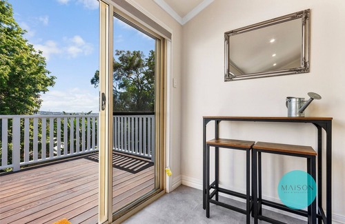 Merewether Maison | Charming Merewether Cottage