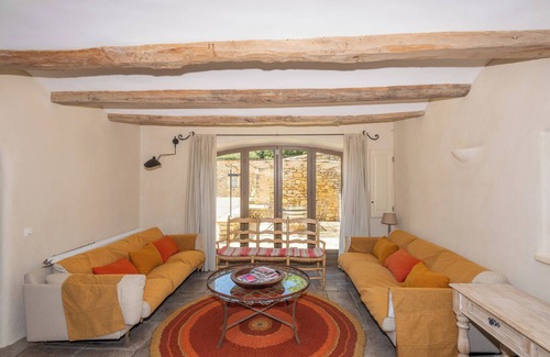 Euzet-les-Bains Autre | UZES Moulin Grisel XVIIIè rénové 8-14 pers 4 SDB 6 chbres , piscine cover,clim