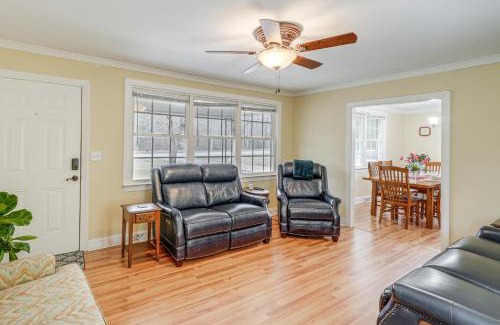 Keeling Maison | Charming Milton Home with Porch - 5 Mi to VIR!