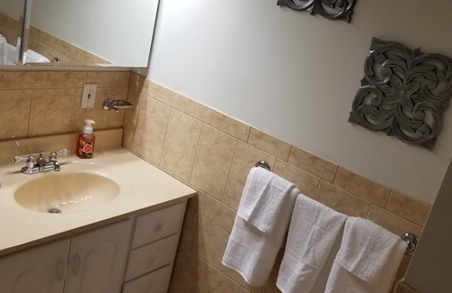 Providence Maison | Charmante Mini Suite sur le bord des villes