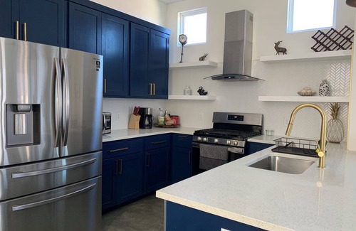 Georgian Acres Maison | Charming & Modern 2-Bedroom House Austin with AC, WiFi, & More