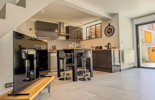 Sours Maison | Charming modern house 10 min from Chartres