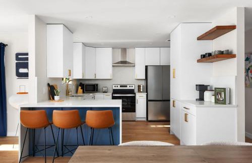 West Oak Hill Maison | Charming Modern Retreat in the Heart of Austin