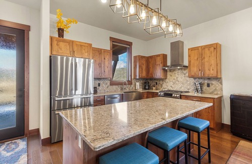 Silverthorne Maison | Charming mountain retreat in Silverthorne - Newly built!
